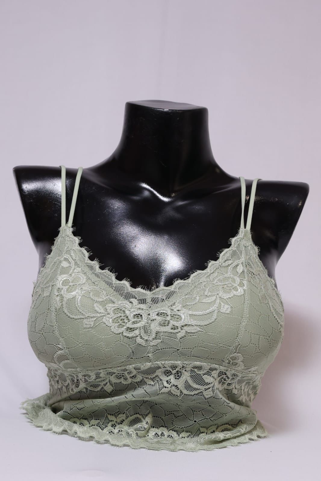 Lace Elegance: Beauty Back Bralette with 7 Captivating Colors.